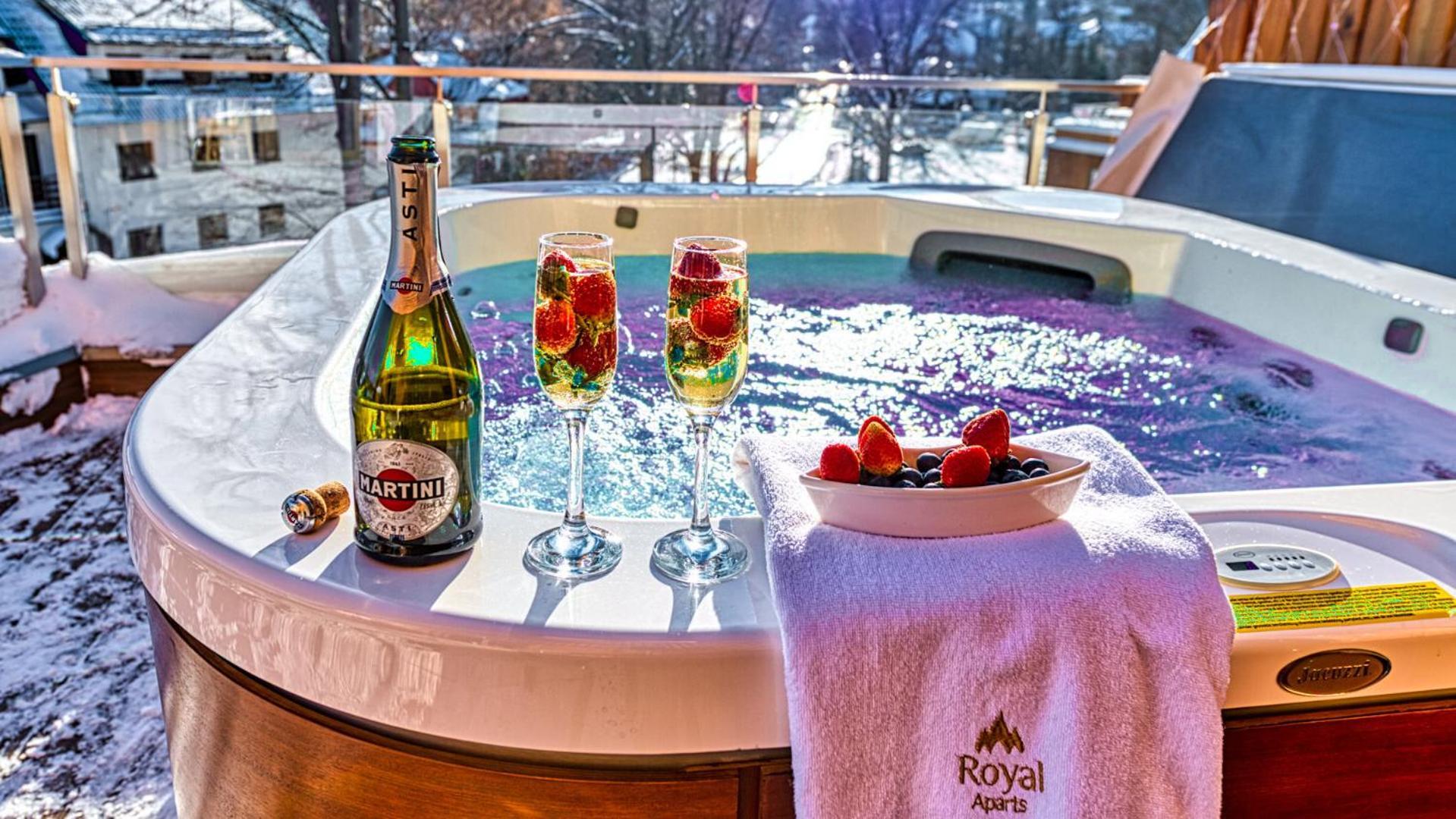 Royal Prestige Collection Z Prywatnym Jacuzzi - Stone Hill Resort Z Basenem I Saunami Szklarska Poreba Exterior photo